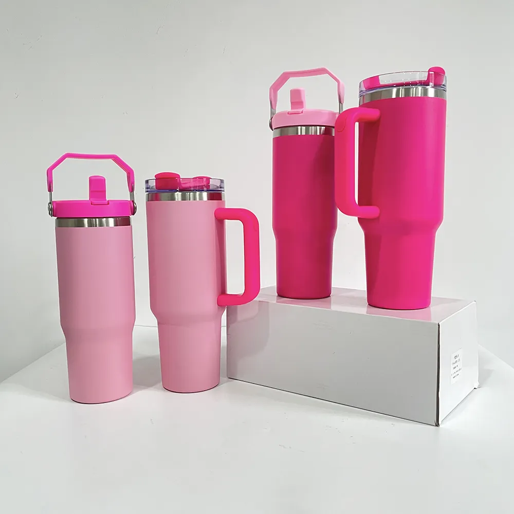 Entrepôt américain gobelet de voyage de 40oz à revêtement en poudre mug rose vif de 40oz gobelet isolé sous vide gobelet désaltérant flamingo avec poignée