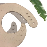 Bavoir en silicone imperméable à pois avec logo personnalisé sans BPA pour enfants et tout-petits