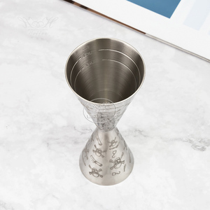 Khắc Khắc Quá Trình 30/45Ml Đôi Cocktail Jigger Nhật Bản Phong Cách Thép Không Gỉ 18/8 Mỏng Đo Thanh Jigger - Product Image 3