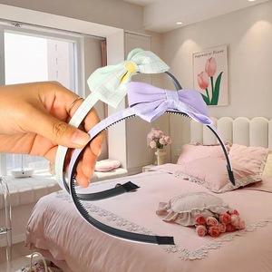 Diadema con lazo bonito para mujer, accesorio para el cabello hecho a mano de tela para uso diario, colores aleatorios, origen Yiwu, otoño 2023 - Product Image 4