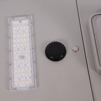 Farola Solar Integrada LED de 250W, IP65 Impermeable, con Sensor de Movimiento para Carreteras y Estacionamientos
