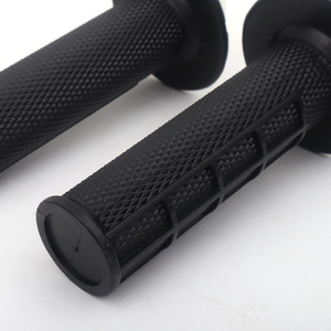 Universel Moto Poignée poignées de Guidon Moto Main Bar scooter poignée Poignées Kit POUR YAMAHA YZ250F 2012 2022 <span class=keywords><strong>2020</strong></span> <span class=keywords><strong>YZ</strong></span> 250F <span class=keywords><strong>250</strong></span> - Product Image 4