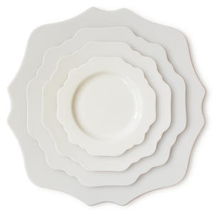 Service de vaisselle de luxe en céramique blanche à motif rond pour mariages, restaurants et fêtes - Product Image 5