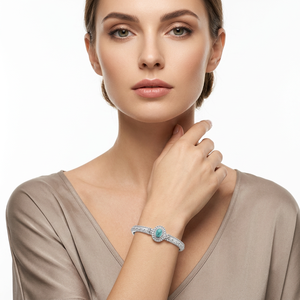 Brazalete Abierto de Plata de Ley con Cabujón Ovalado – Brazalete Granulado Texturizado con Diseño Artesanal - Product Image 3