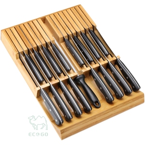 Bloque de Cuchillos de Bambú Ecológico con Ranuras Universales y Capacidad Personalizable para Almacenamiento en la Encimera de la Cocina - Product Image 2