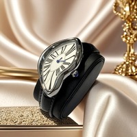 Montre PINTIME PT3287L Rétro Médiévale Alien Y2K pour Hommes et Femmes, Bracelet en Cuir, Mouvement Quartz Avancé, Design Irrégulier