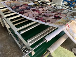 Presse <span class=keywords><strong>à</strong></span> Chaud Rotative Numérique 2026 en Promotion, Largeur 1600mm pour Sublimation <span class=keywords><strong>de</strong></span> T-shirts et Vêtements <span class=keywords><strong>de</strong></span> Sport - Product Image 3