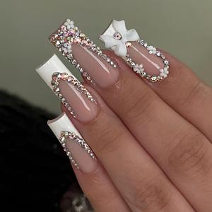 24 <span class=keywords><strong>Uñas</strong></span> Postizas Rosadas con Diseño de Flor Francesa y Lazo, <span class=keywords><strong>Uñas</strong></span> Postizas Largas Tipo Ballet Coffin con Cobertura Completa y Lazo, Puntas de <span class=keywords><strong>Uñas</strong></span> Artificiales - Product Image 1