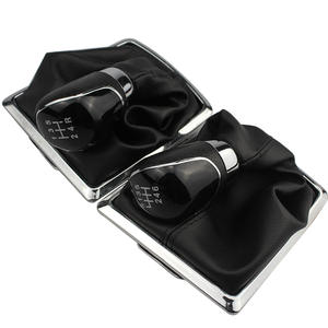 ฝาครอบหนังหัวเกียร์ฟอร์ด 5 6 สปีด ดีไซน์ตามหลักสรีรศาสตร์สำหรับรุ่นโฟกัส - Product Image 4