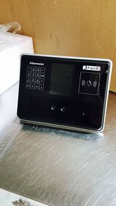Hanvon F910 Wifi Nhận Dạng Khuôn Mặt Kiểm Soát Truy Cập - Product Image 2