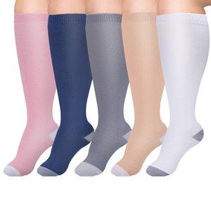 <span class=keywords><strong>Calze</strong></span> a Compressione Elastiche Traspiranti 3XL Plus Size al Ginocchio per Infermieri, Comode e con Sollievo dalla Pressione - Product Image 5