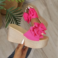Nouvelles sandales d'été pour femme, grande taille, à bout ouvert, à talon compensé, avec nœud, semelle épaisse, plateforme, à enfiler, à motif floral, pour l'extérieur, modèle international