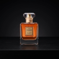 En stock, flacon de parfum carré en verre transparent de luxe de haute qualité de 50 ml avec bouchon et boîte d'emballage personnalisée