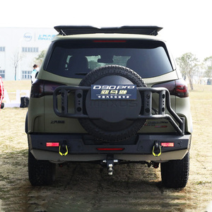 En Stock Saic MAXUS D90 PRO Pickup de Lujo Grande de 7 Asientos 2.0T Turbo 218Ps Piel Oscura Techo Solar Panorámico Nuevo Precio de Fábrica de China - Product Image 5