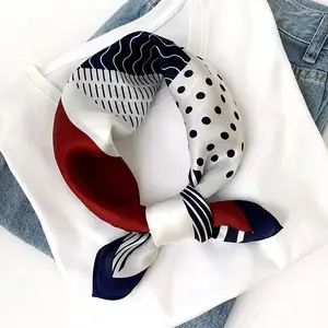 Mode new custom de luxe satin foulard de soie numérique impression carré 100% soie écharpe