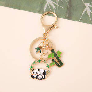 سلسلة مفاتيح جذابة جذابة بطراز صيني إبداعي لطيف مطلي بالإيبوكسي على شكل حيوانات الباندا ، سلسلة مفاتيح جذابة للهدايا التذكارية ، حقائب هدايا المحفظة - Product Image 4
