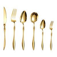 4 pièces de coutellerie de luxe en acier inoxydable cadeau de coutellerie de luxe royal en or avec boîte unique en stock