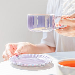 Taza de Café de Cerámica de Lujo Ligero con Diseño de Dibujos Animados Exquisito y Bonito, 201-300 ml, con Bandeja, Apta para Lavavajillas y Microondas, para Uso Doméstico y Fiestas - Product Image 4