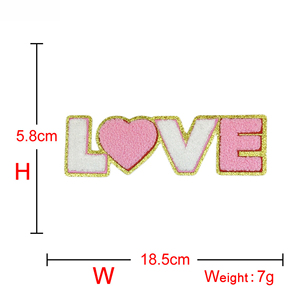 Parches personalizados de chenilla con purpurina PARA EL Día de San Valentín con letras planchadas hechas de materiales atractivos - Product Image 5