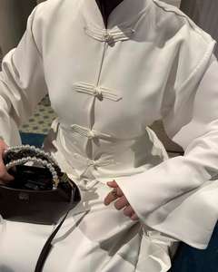 Abaya Lunga Plus Size con Sottoveste, Scollo a V, Maniche Lunghe, in Poliestere, per Uso Quotidiano, Eleganza della Cultura Cinese - Product Image 3