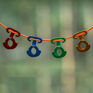 Clip de corde de camping en alliage d'aluminium, attache automatique de tente, crochet multifonctionnel, clip à anneau en O à dégagement rapide autobloquant - Product Image 4