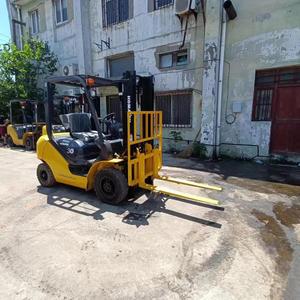 Original Japan Komatsu FD30 3Ton Diesel Forklift Used Komatsu 30 Forklift for Warehouse Container <b>Handling</b> - Product Image 3