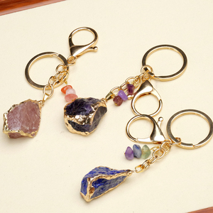 Porte-clés en cristal brut de pierre précieuse naturelle, améthyste, <span class=keywords><strong>lapis</strong></span>-<span class=keywords><strong>lazuli</strong></span>, pierres de guérison, <span class=keywords><strong>pendentif</strong></span> avec chaîne plaquée or pour femmes et hommes, cadeau - Product Image 4
