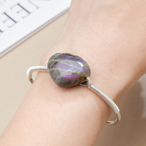 Labradorite Heart Alloy Bracelet - Golden Healer Energy Healing <strong>Engraved</strong> Souvenir De Mariage with Purple Blue Flash - Product Image 4