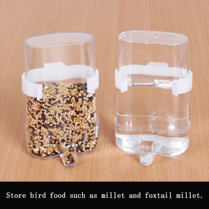 Papağan Dostu Stoklanmış Kuş Yemliği Dayanıklı Plastik Yeniden Kullanılabilir Kafes Aksesuarları Her Mevsim İçin Temiz ve Kolay Kurulum - Product Image 4