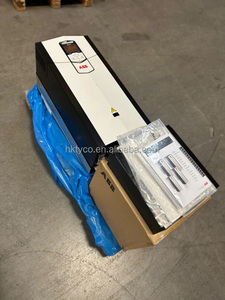 Variateurs de fréquence neufs et originaux, série ACS880, ACS880-01-027A-5, contrôleur programmable PLC, automatisation industrielle AC, en aluminium, en stock - Product Image 4