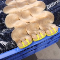 12A 15A Mèches de cheveux humains vierges bruts, cuticules naturelles alignées, non traitées, couleur blonde 613, ondulation naturelle, vente en gros