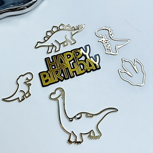 Decorazione in Acrilico 'Buon Compleanno ai Dinosauri' per il Primo Compleanno di un Bambino, Topper per Torta Natalizia - Product Image 5