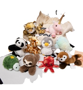 Venta al por mayor de fábrica: Muñeco de peluche personalizado de alta calidad y asequible, muñeco de peluche con garra. - Product Image 2