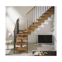 Escalier élégant à profil carré en tube, profil simple pour la conception de résidences de luxe