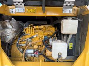 รถขุดไฮดรอลิก CAT 307E มือสอง พร้อมปั๊มหลัก CAT แท้ ระยะหมุนสั้น ราคาถูก เครื่องจักรก่อสร้างมือสอง - Product Image 6