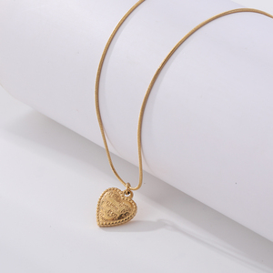 Collar de Cadena de Acero Inoxidable al por Mayor, Gargantilla con Colgante Chapado en Oro Personalizado para Mujer - Product Image 3