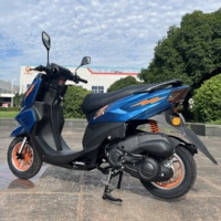 Nouveau modèle Scooter à gaz Euro5 Moto 50cc et 125cc Motocyclettes à transmission automatique Moteur refroidi par air