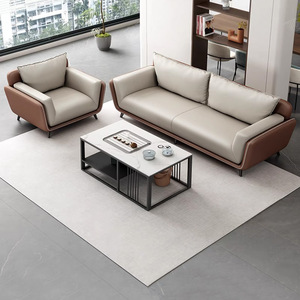 Ensemble <span class=keywords><strong>de</strong></span> canapés <span class=keywords><strong>de</strong></span> bureau modernes en cuir pour le bureau à domicile - Table basse incluse - Utilisation pour la réception et les salles <span class=keywords><strong>de</strong></span> <span class=keywords><strong>réunion</strong></span> - Product Image 1