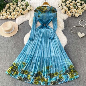 Women's Denim Solid <b>Spaghetti</b> <b>Strap</b> V-Neck High Waist Pleated A-Line Skirt Vintage Casual Daily Wear - Product Image 1