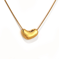Colliers en acier inoxydable en gros avec pendentifs de créateur pour femmes, accessoires étanches en PVD 18 carats, bijoux de mode pour le cou