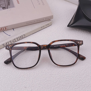 <span class=keywords><strong>2022</strong></span> TR90 montura completa transparente <span class=keywords><strong>para</strong></span> anteojos, gafas cuadradas ligeras <span class=keywords><strong>de</strong></span> alta <span class=keywords><strong>moda</strong></span>, <span class=keywords><strong>lentes</strong></span> ópticas <span class=keywords><strong>para</strong></span> hombres y mujeres - Product Image 1