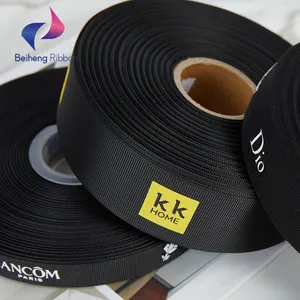 Fabriek Op Maat Milieuvriendelijk Polyester Afdrukken Zwart Grosgrain Lint Cadeau Lint Met Reliëf Logo Merk