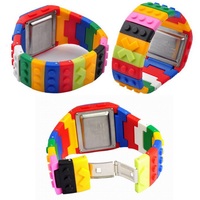 10 pcs/lot unisexe arc-en-ciel hommes femmes en plastique grande montre numérique bonbons nuit éclairer étudiants étanche alarme Bracelet montres