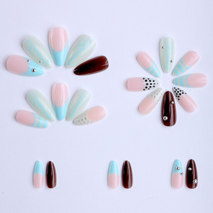 Faux ongles rétro punk Y2K, 24 pièces, en forme d'amande, pré-fabriqués, pour l'automne et l'hiver, pour la fête quotidienne, style DIY - Product Image 4
