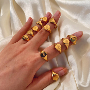 Anneau de chevalière tendance Instagram plaqué or 18 carats, en acier inoxydable imperméable, signe <span class=keywords><strong>du</strong></span> zodiaque, 12 signes astrologiques, pour femmes et hommes - Product Image 1