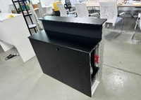 Comptoir d'îlot pour salon professionnel avec rangement verrouillable, système d'affichage modulaire doté de la sublimation par transfert thermique pour des stands d'exposition sécurisés