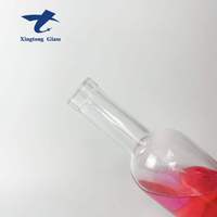 Impression de logo circulaire transparente personnalisée sur bouteille en verre cylindrique, bouteille en verre à fond épais de 375 ml 500 ml