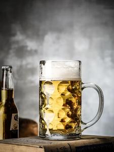 Tasse à bière en <span class=keywords><strong>verre</strong></span> surdimensionnée personnalisée personnalisée <span class=keywords><strong>champagne</strong></span> <span class=keywords><strong>verre</strong></span> à vin à pieds hauts <span class=keywords><strong>verre</strong></span> géant - Product Image 6