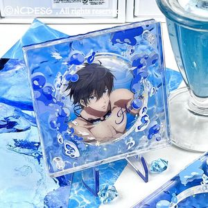 Tùy chỉnh in logo double side <span class=keywords><strong>Acrylic</strong></span> tạo ra huy hiệu trường hợp hình anime trang trí <span class=keywords><strong>Acrylic</strong></span> huy hiệu hiển thị hiển thị trường hợp watermarks - Product Image 3