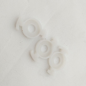 Accessoires pour instruments de musique Repose-anche pour <span class=keywords><strong>trompette</strong></span> Clip en plastique blanc Clip <span class=keywords><strong>à</strong></span> ressort Repose-<span class=keywords><strong>trompette</strong></span> Instrument de musique - Product Image 2